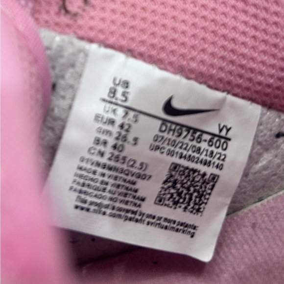 Nike Dunk Low triple pink “Barbie” sneakers- fits women sz 8.5 - Picture 7 of 11
